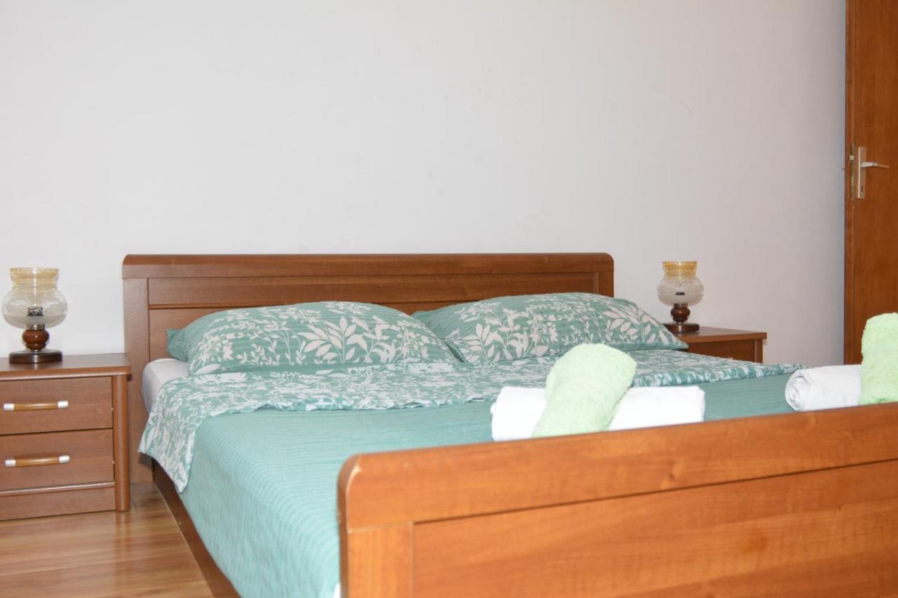 סנג' Apartment Lana מראה חיצוני תמונה