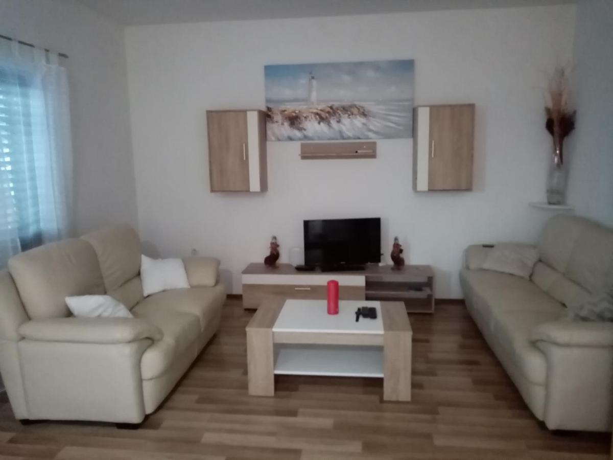 סנג' Apartment Lana מראה חיצוני תמונה