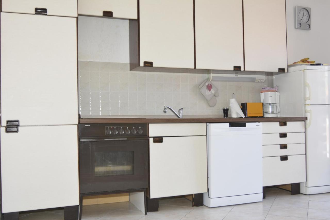 סנג' Apartment Lana מראה חיצוני תמונה